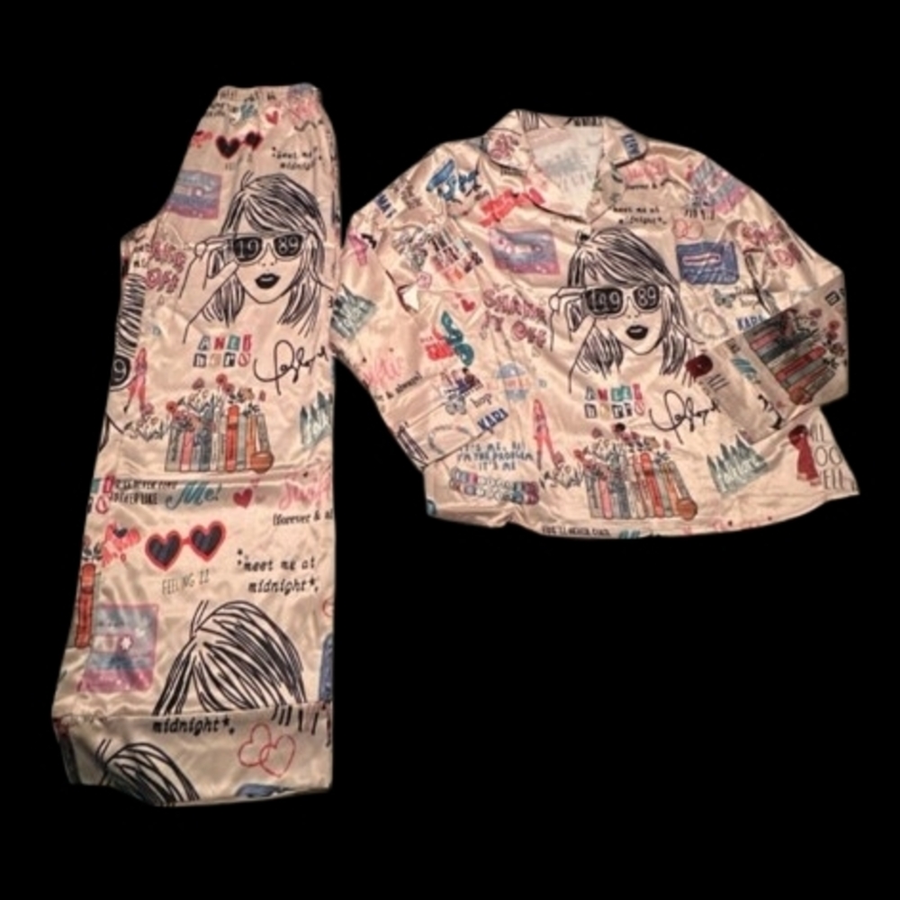 Taylor Swift Women's Pajamas XXL